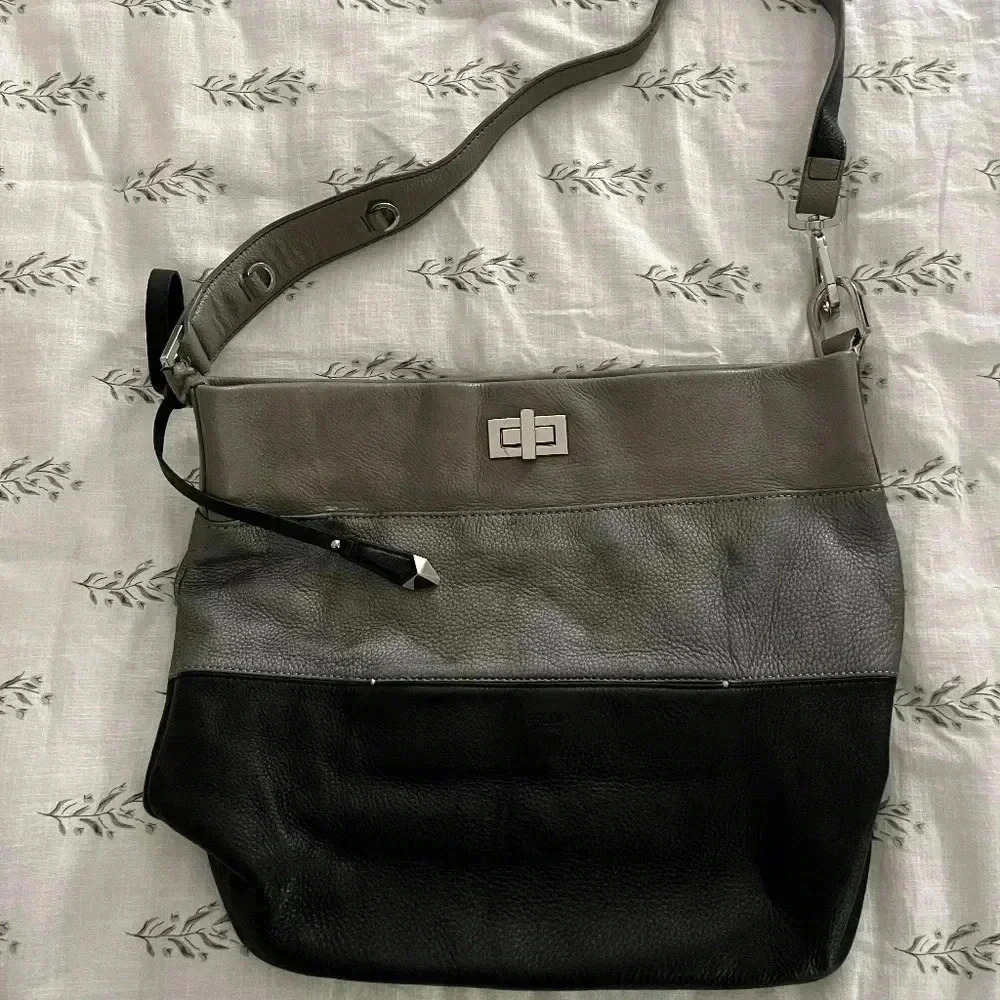 Perlina Leather Purse Three tone leather